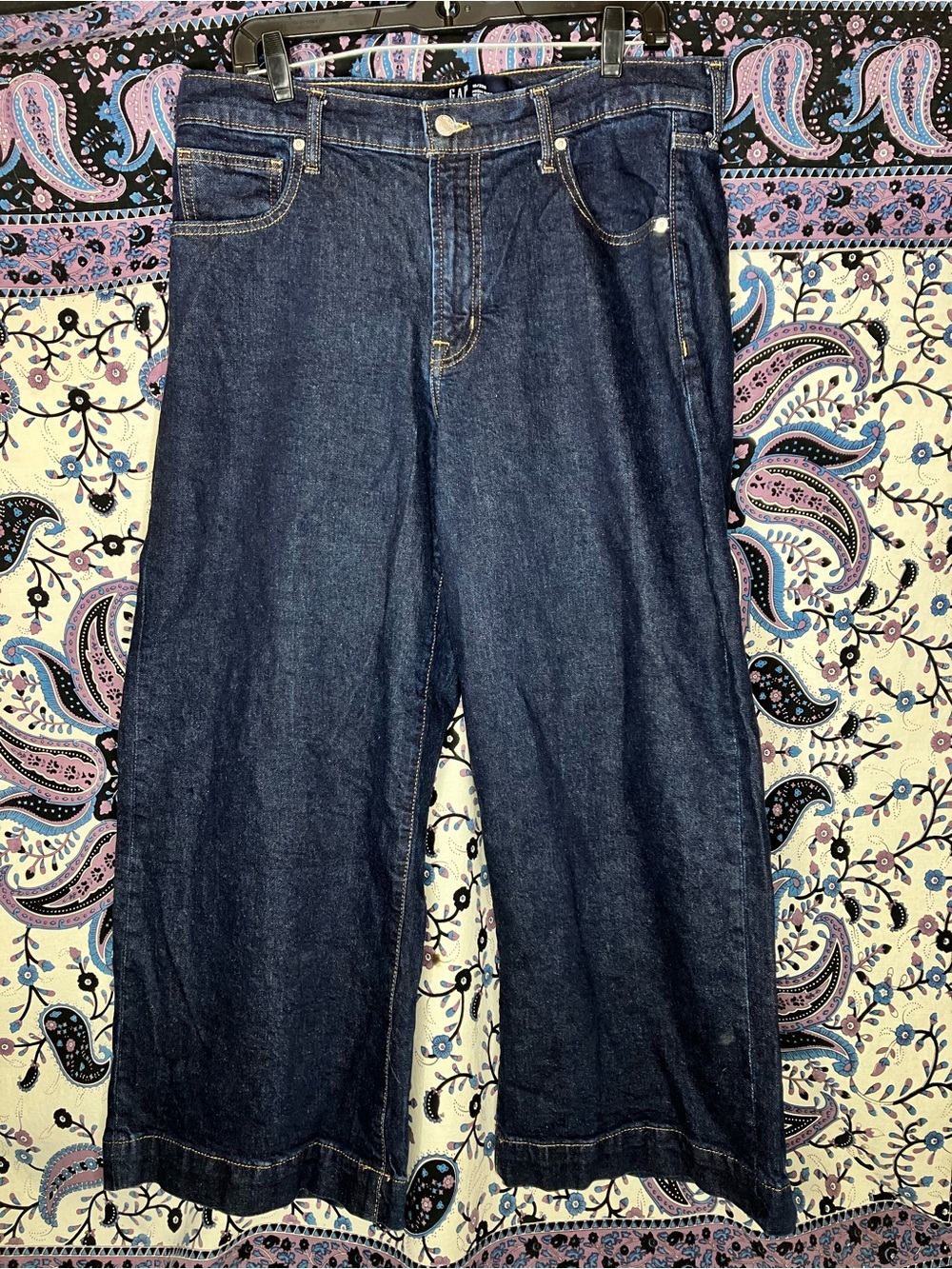 Gap high rise crop jeans wide leg 33/ 16